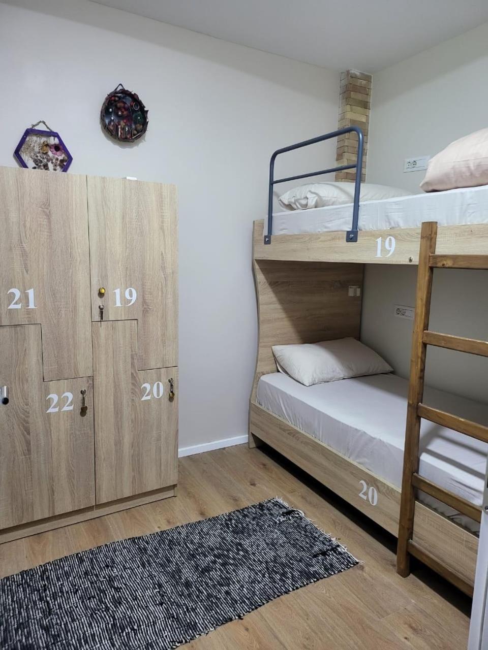 Scodrinon Hostel شكودر المظهر الخارجي الصورة