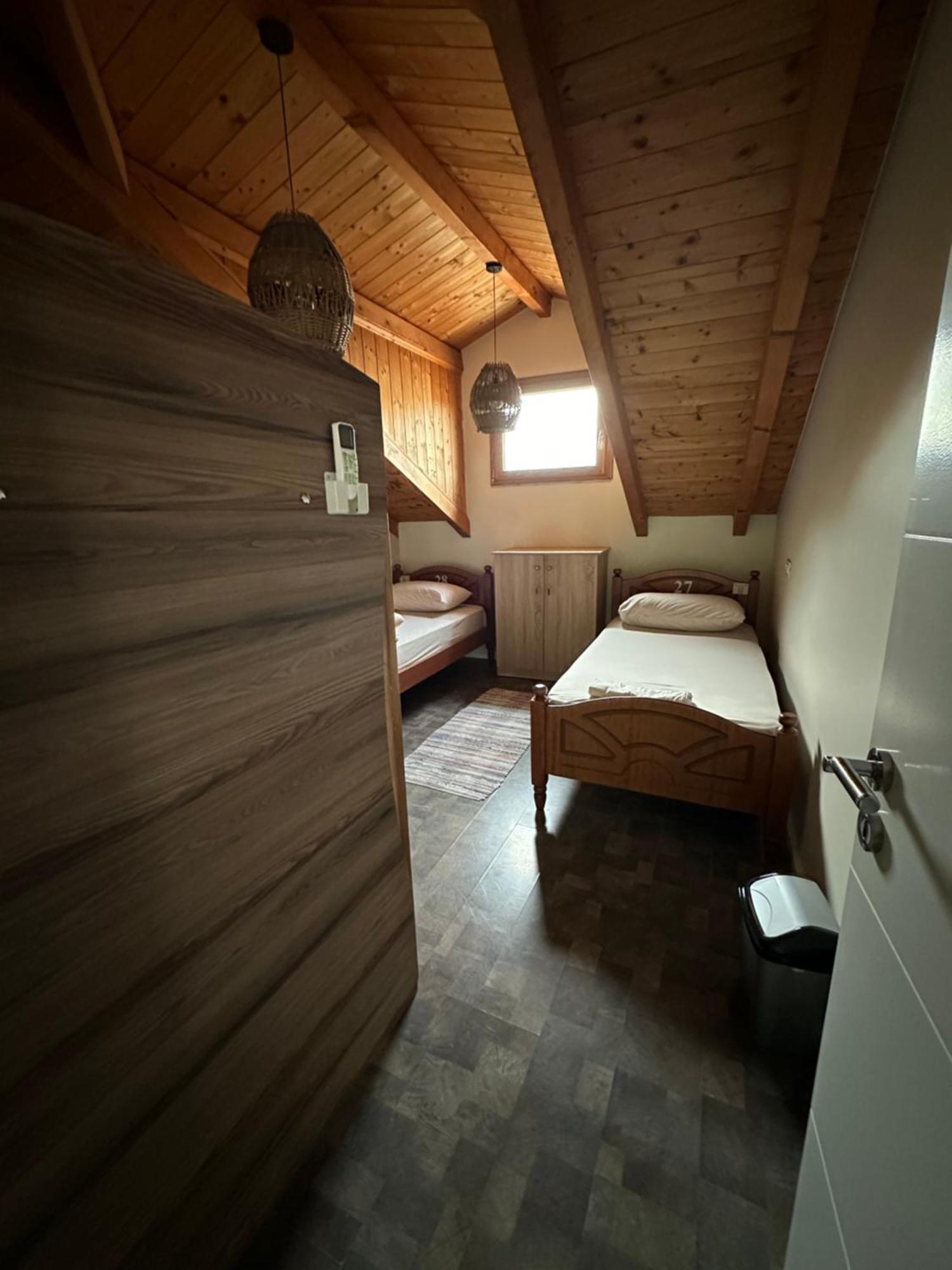 Scodrinon Hostel شكودر المظهر الخارجي الصورة