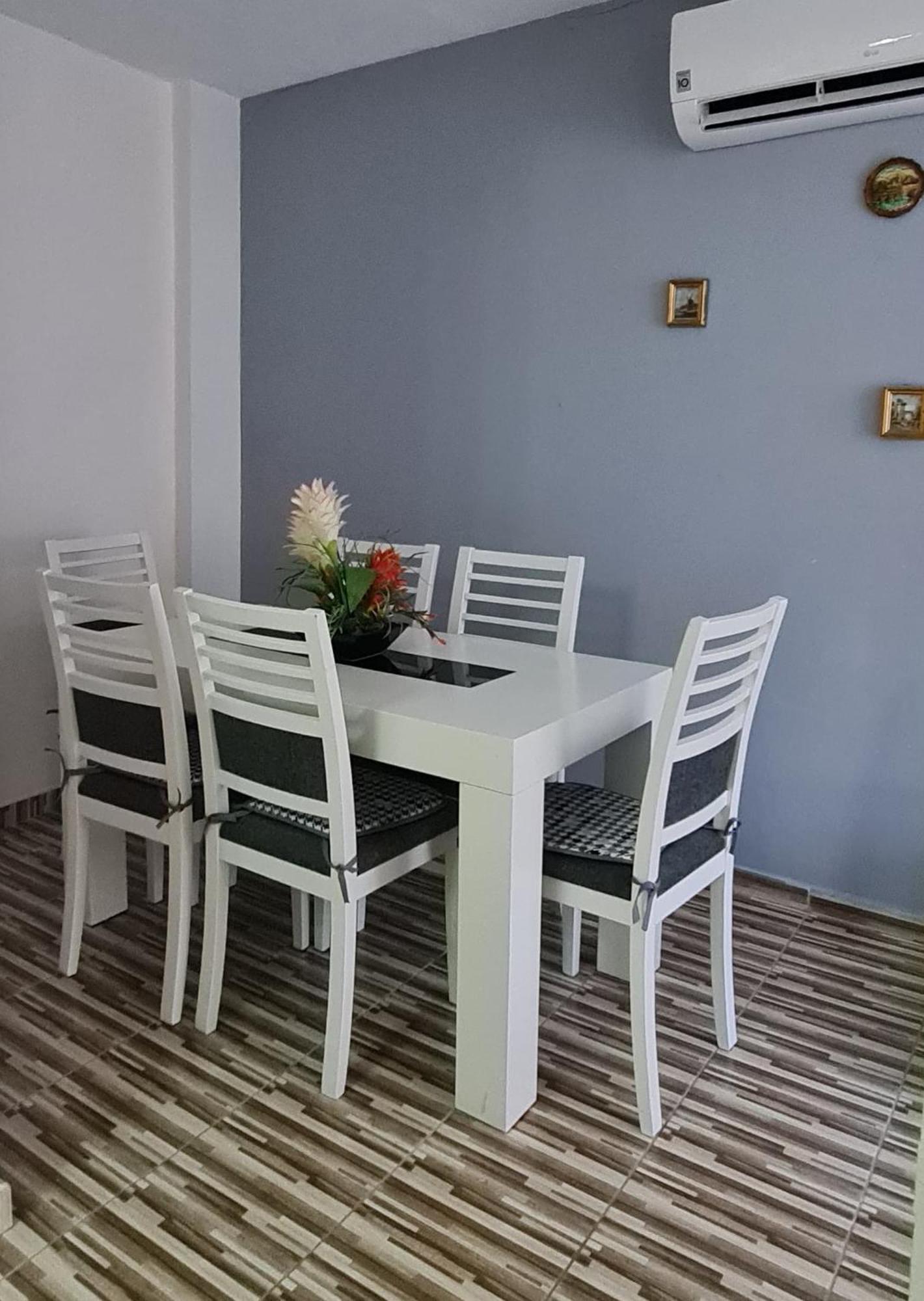 Scodrinon Hostel شكودر المظهر الخارجي الصورة